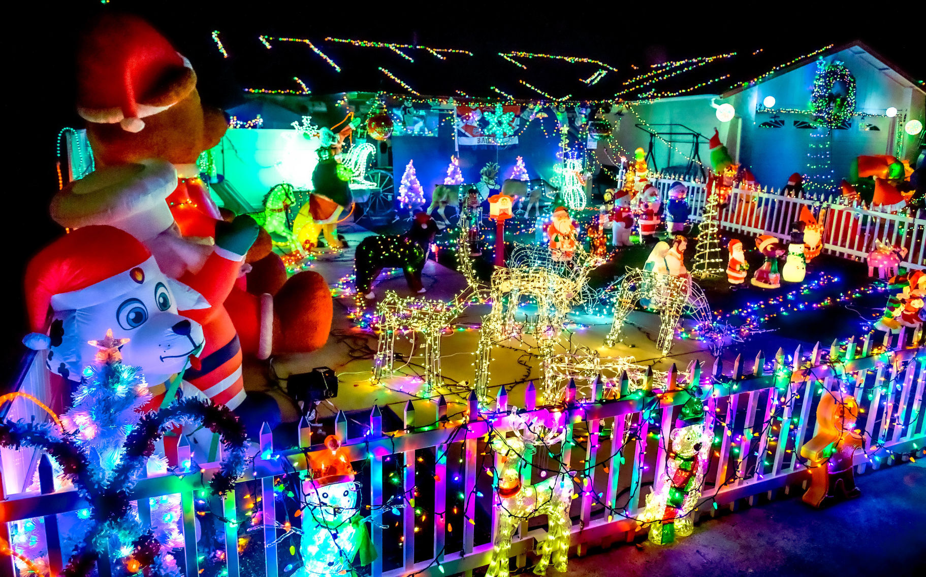 2021 Lompoc Decoration 621 North 10th St 02.JPG